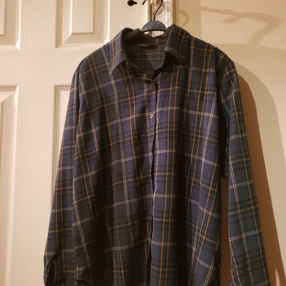 Green Plaid Button Up Shirt - Picture 3 of 7